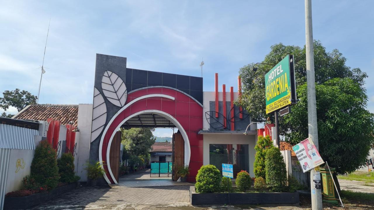 Oyo 90831 Hotel Gardenia Prambanan Yogyakarta Extérieur photo