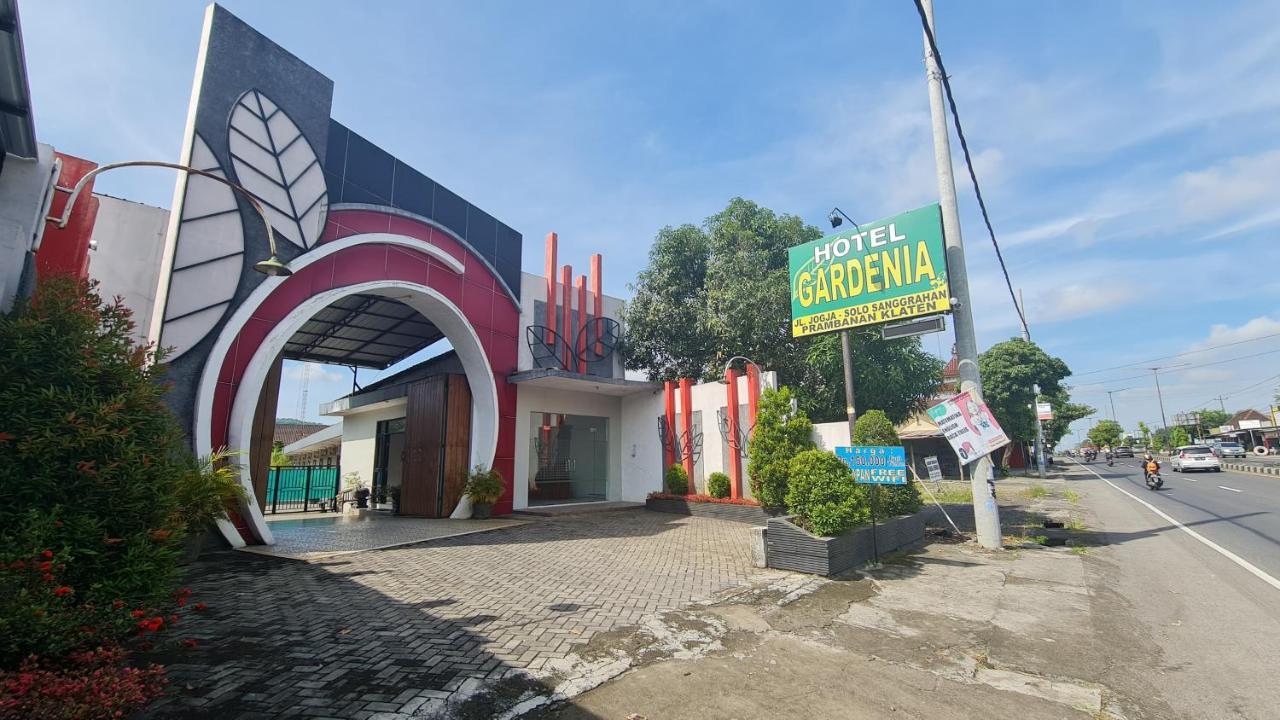 Oyo 90831 Hotel Gardenia Prambanan Yogyakarta Extérieur photo