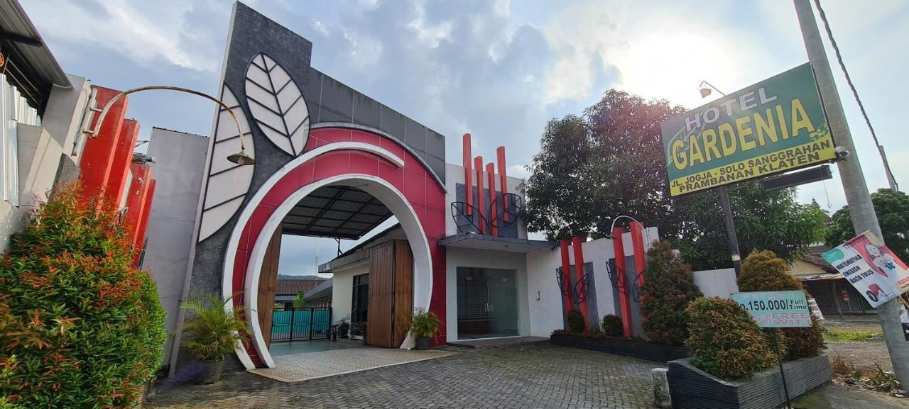 Oyo 90831 Hotel Gardenia Prambanan Yogyakarta Extérieur photo