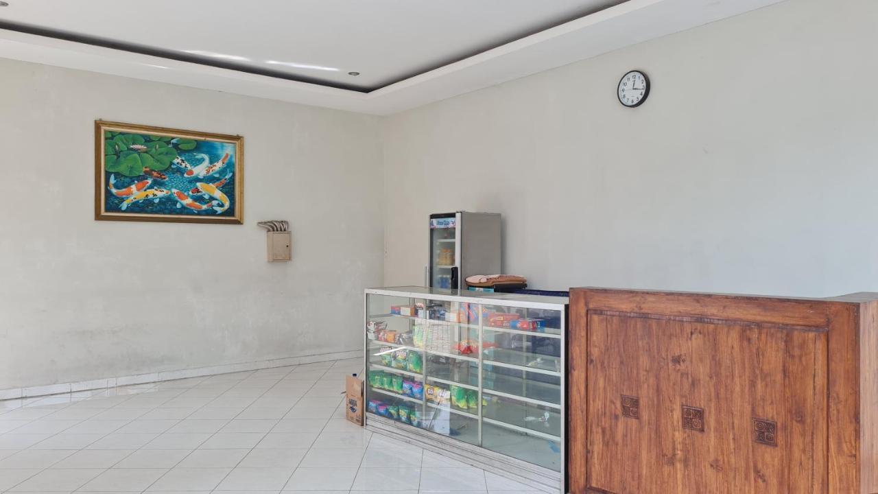 Oyo 90831 Hotel Gardenia Prambanan Yogyakarta Extérieur photo