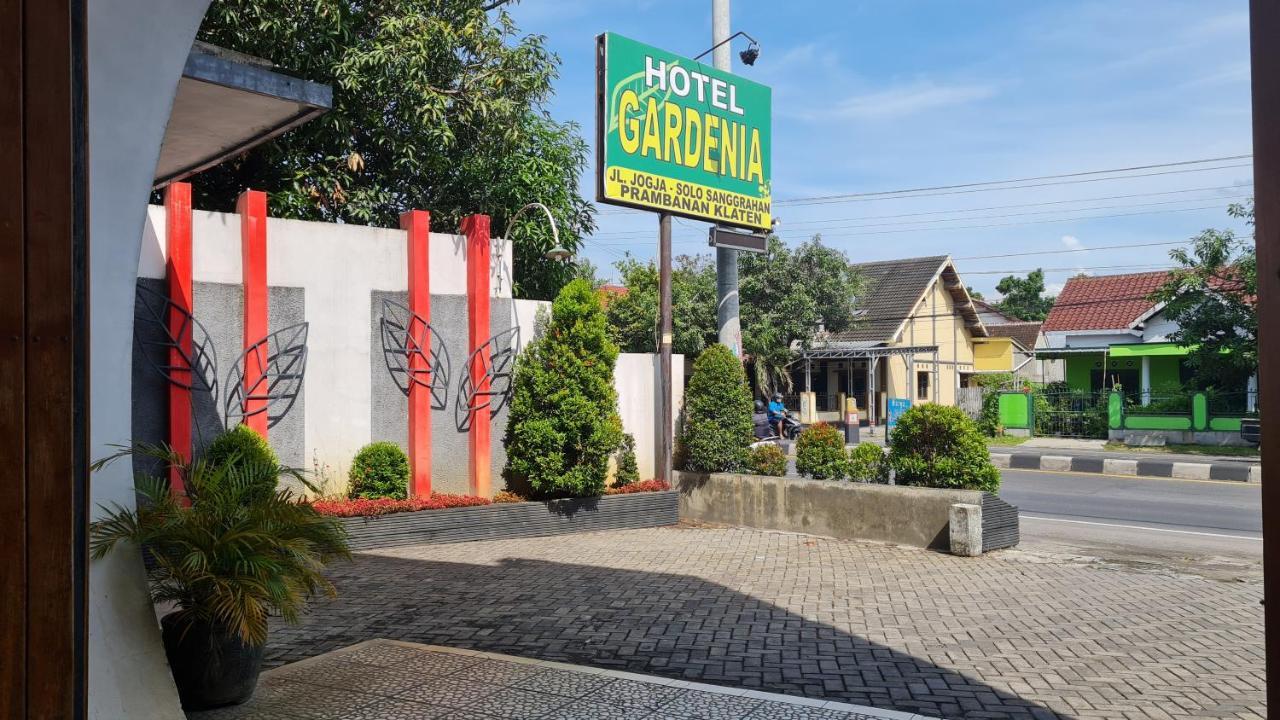 Oyo 90831 Hotel Gardenia Prambanan Yogyakarta Extérieur photo