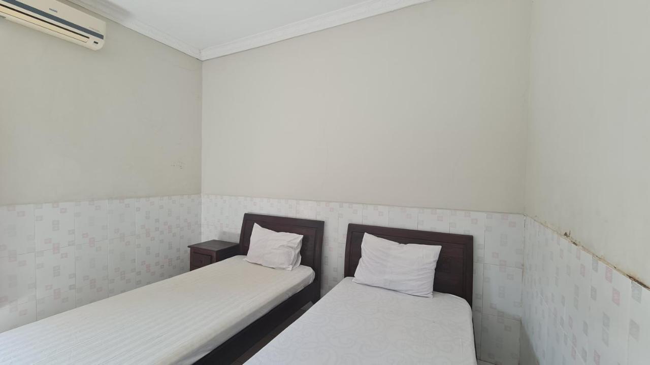 Oyo 90831 Hotel Gardenia Prambanan Yogyakarta Extérieur photo