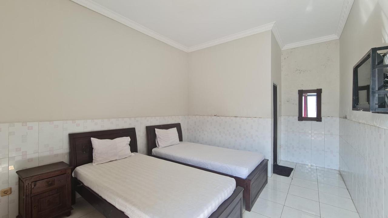 Oyo 90831 Hotel Gardenia Prambanan Yogyakarta Extérieur photo
