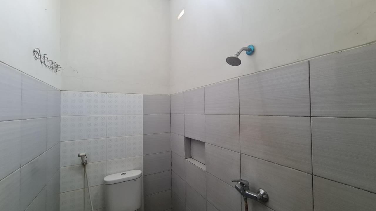 Oyo 90831 Hotel Gardenia Prambanan Yogyakarta Extérieur photo